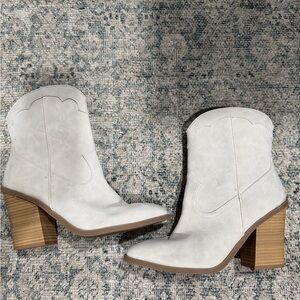 Women's White Ankle Boots